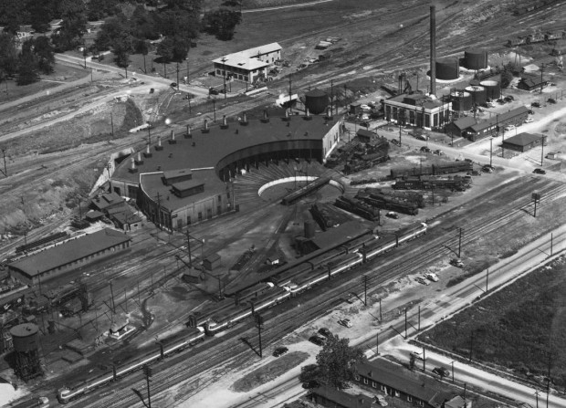 Roundhouse in Dupo